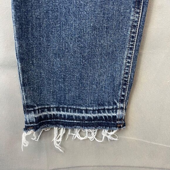 Old Navy Jeans Women Size 12 Blue Boyfriend Fit Frayed Hem Button Zip Fly Casual - Picture 3 of 8